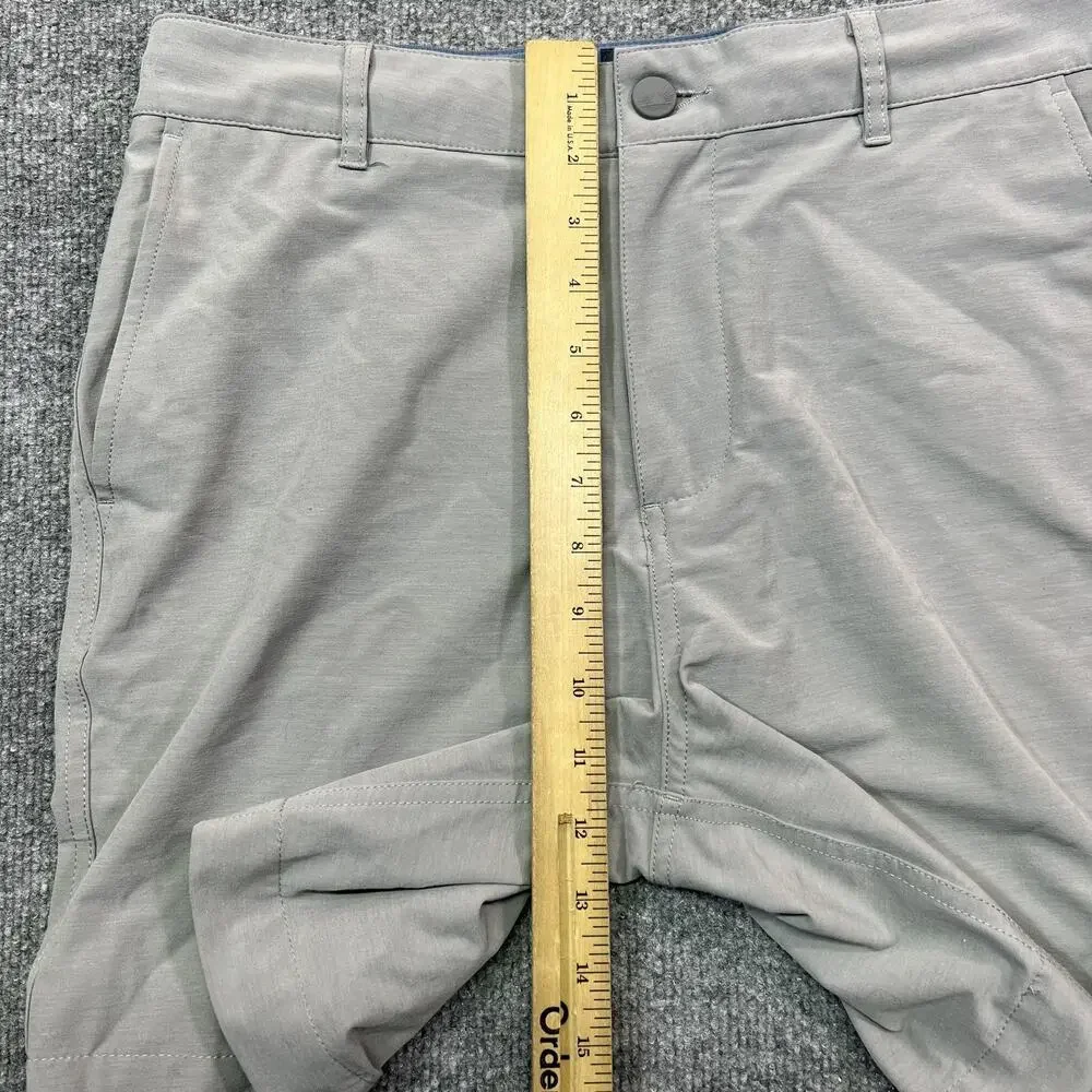 Faherty All Day Shorts Mens 30 Gray Chino Quick Dry 7 Inch Inseam Casual